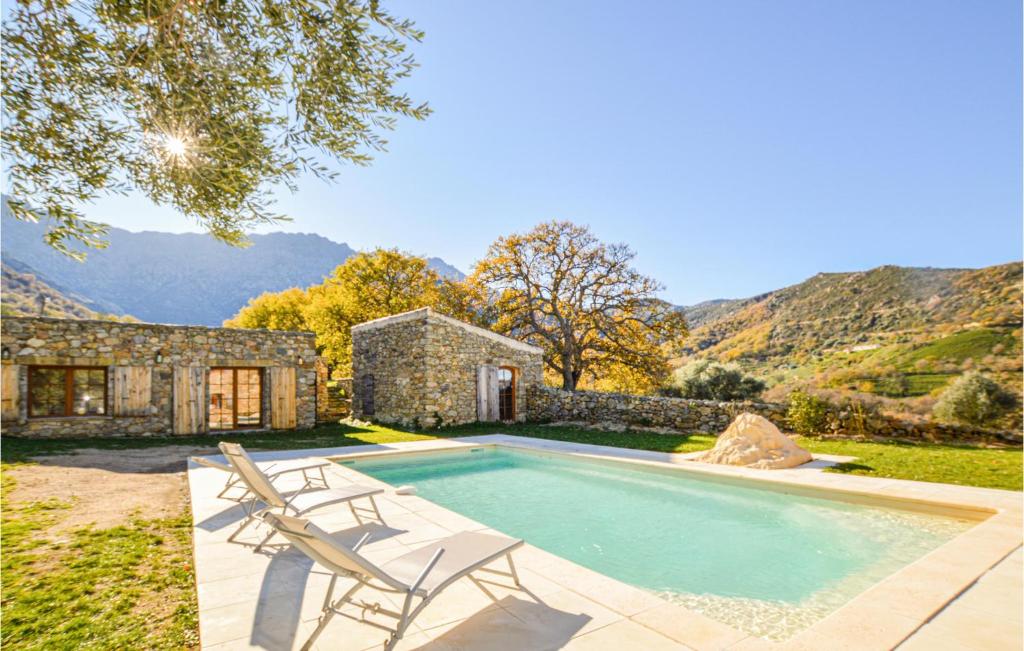 4 Bedroom Beautiful Home In Feliceto