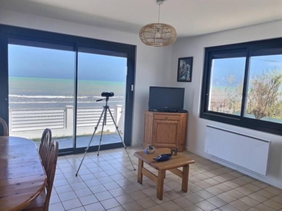 Villa de la plage, front de mer, Juno beach