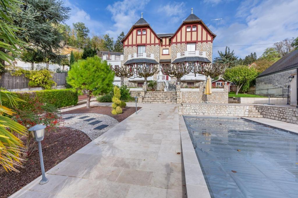Villa elegante a Bourre + piscine
